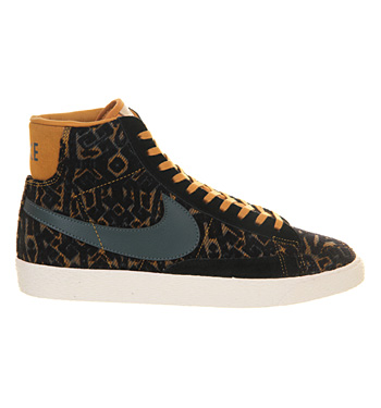 blue and gold nike blazers