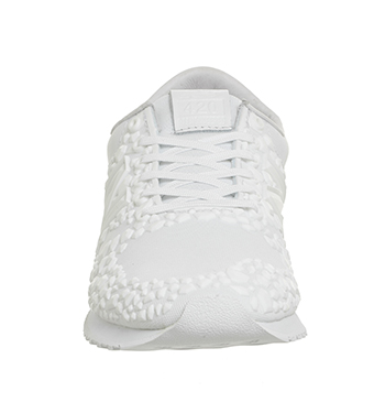 new balance 420 trainers white embossed