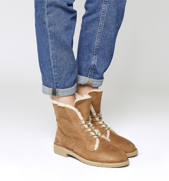 ugg quincy lace up boot